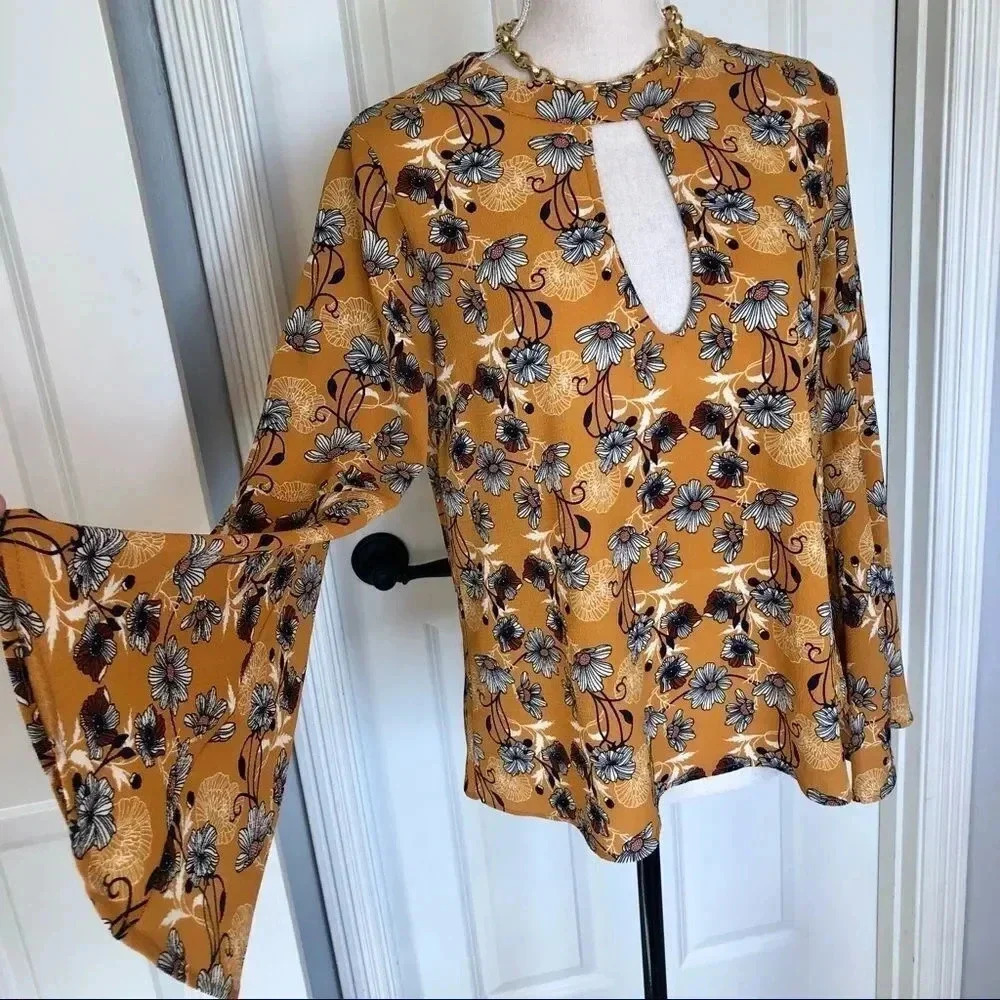 𝅺PPLA yellow bell long sleeve floral mod blouse‎ size M